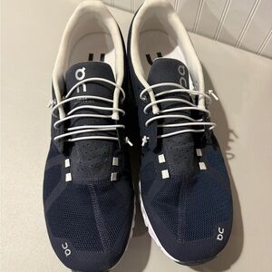 On Running Men’s Cloudflow Sneakers in Navy and White